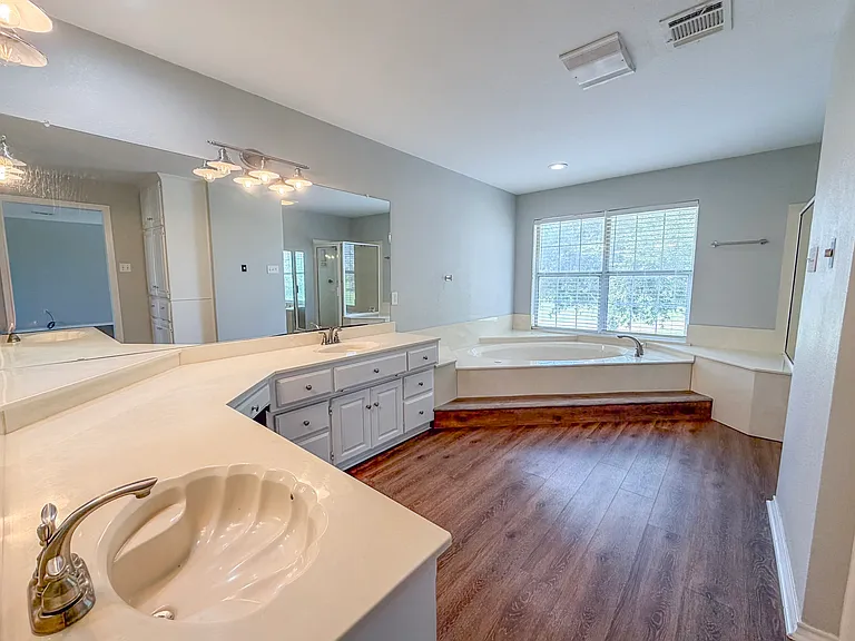 1111 Cedar Rock Pkwy — Photo 10