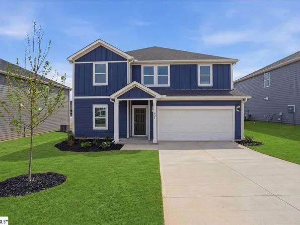 624 Hollybank St, Fountain Inn, SC 29644