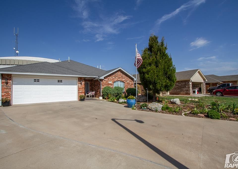 1st image of 4321 Green Meadow Dr