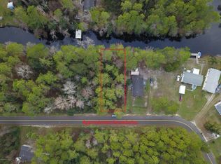 137 Kerry Dr, Satsuma, FL 32189