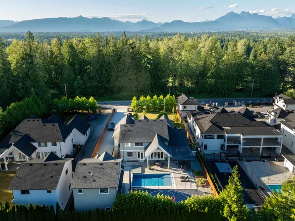 21754 88th Ave #2, Langley, BC V1M 3S7