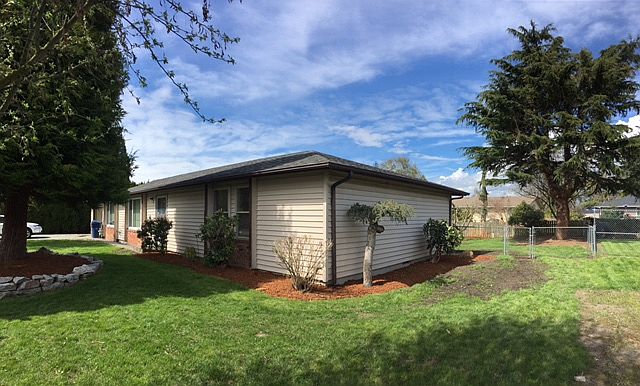 Front Corner East Side