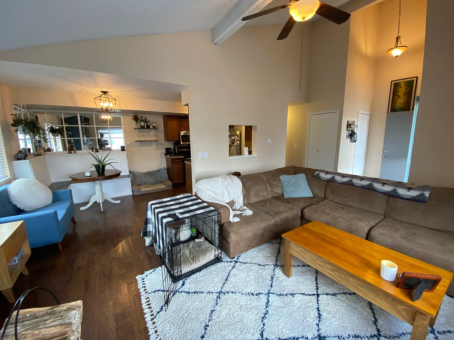 2 bed, 1105 sqft, $1,850 — Photo 3