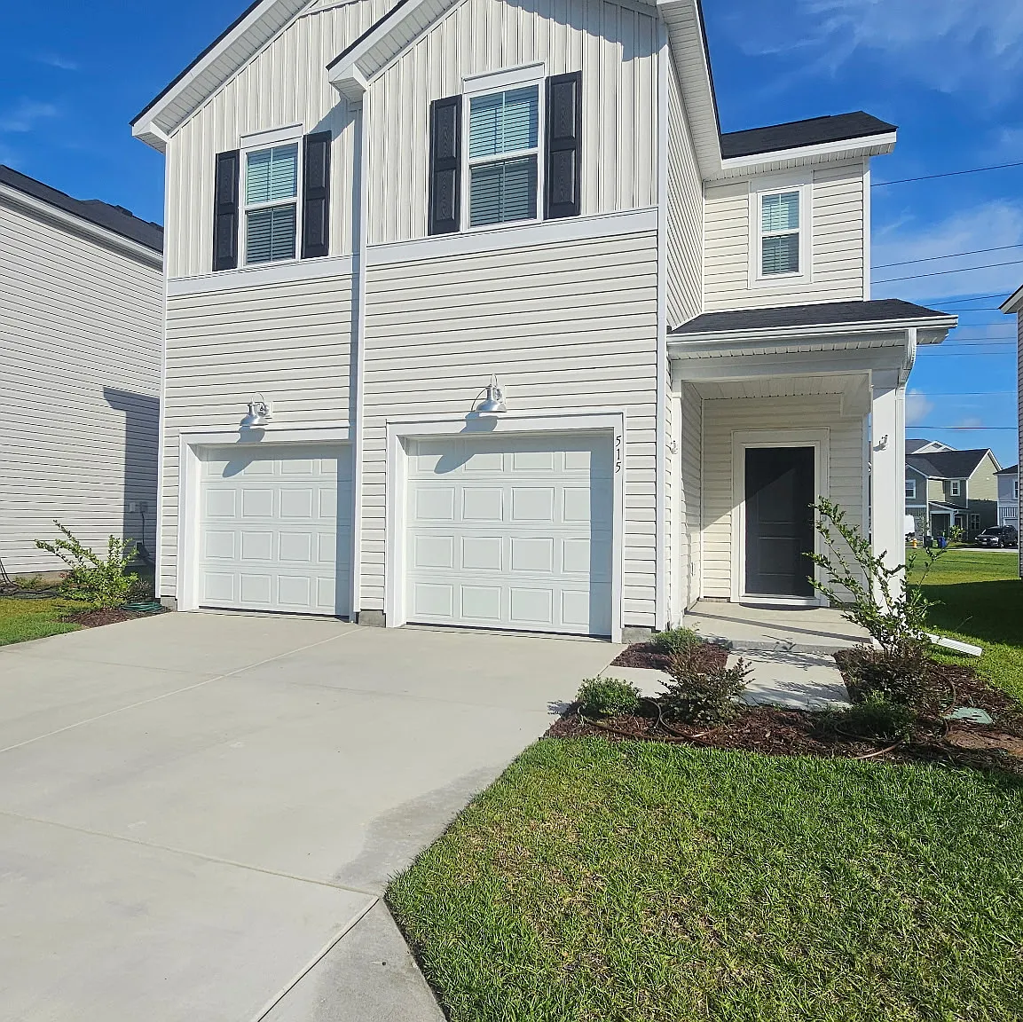 3 bed, 2.5 bath, 1616 sqft, $2,200 — Photo 2