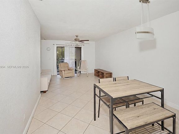 5th image of 940 NW 104th Ave #203