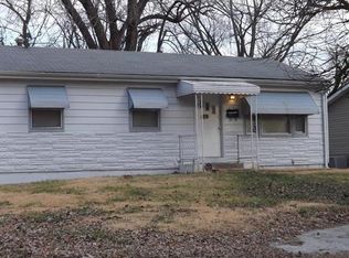 10152 Royal Dr, Saint Louis, MO 63136