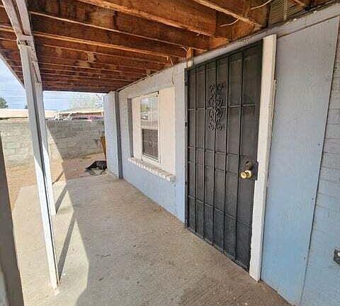 2nd image of 123 Tassie Way #2