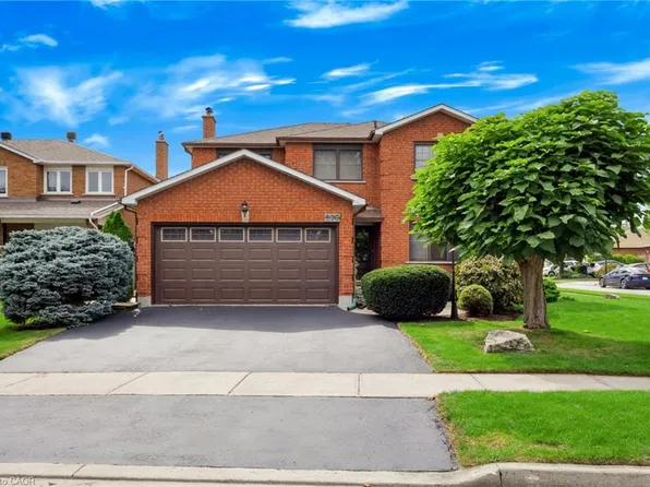 279 Hickory Cir, Oakville, ON L6H 4V3