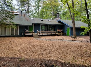 5720 Horton Creek Dr, Charlevoix, MI 49720