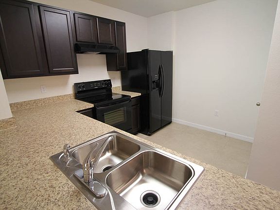 3rd image of 451 Arbor Lakes Dr