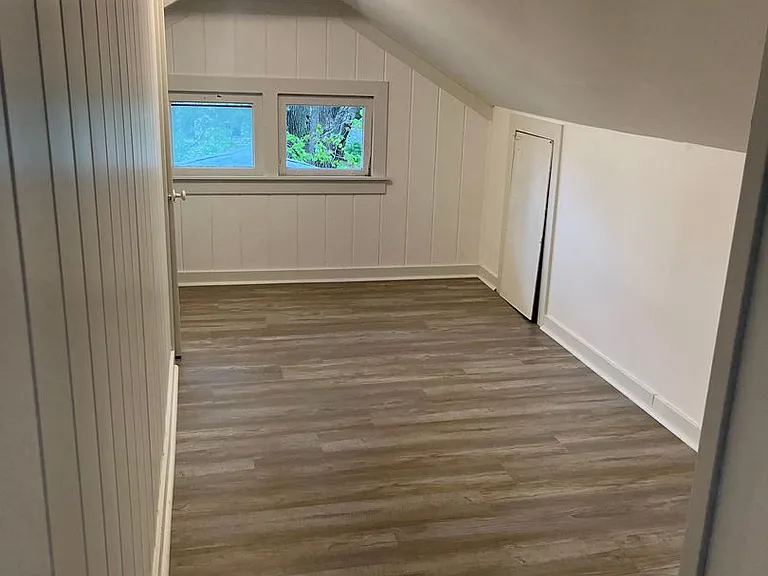 330 King St — Photo 13