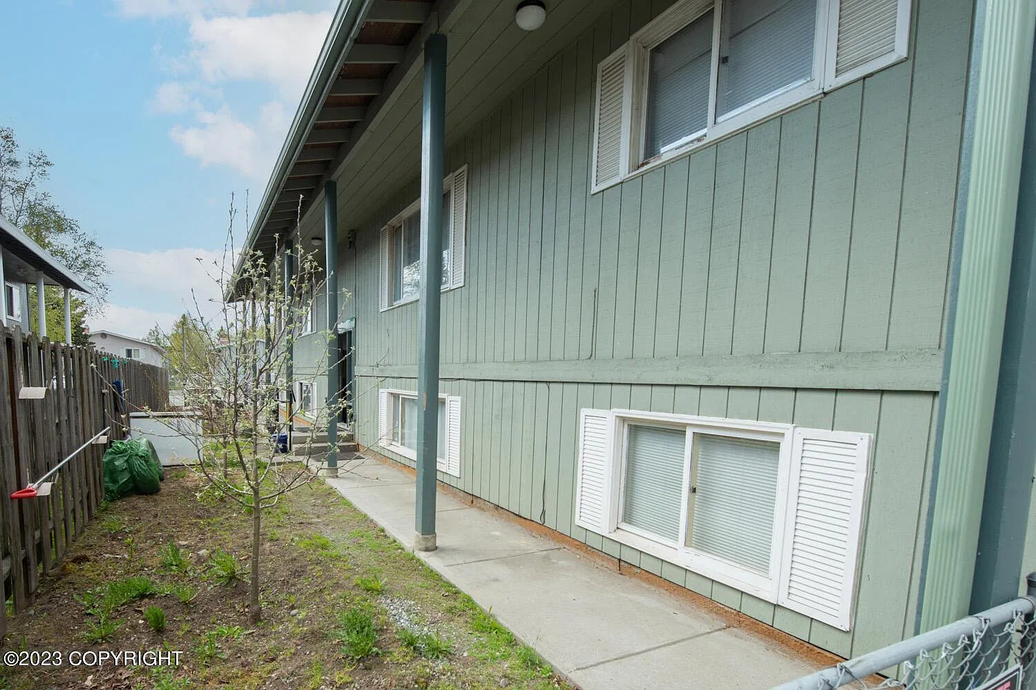 2 bed, 850 sqft, $1,400 — Photo 2