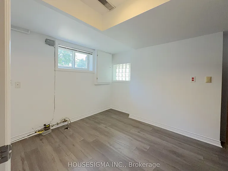116 Cranbrooke Ave #MAIN — Photo 39