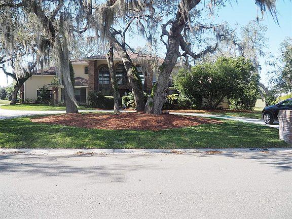 3rd image of 2713 Forest Club Dr