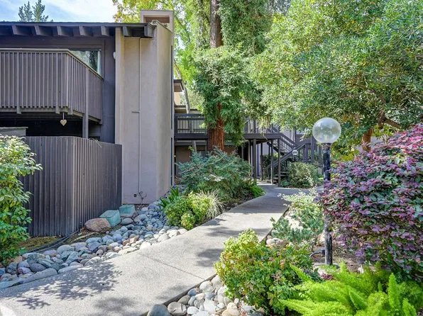 611 Woodside Sierra Unit 3, Sacramento, CA 95825