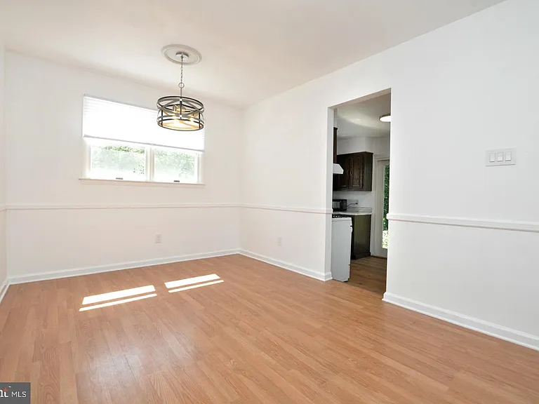 432 N Coles Ave — Photo 6