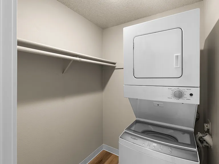 1 Bedroom Standard