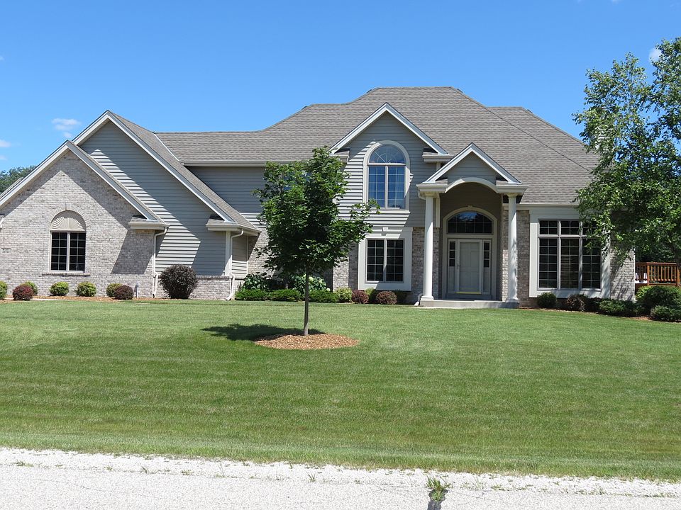 1st image of W307S8760 Woodland Dr