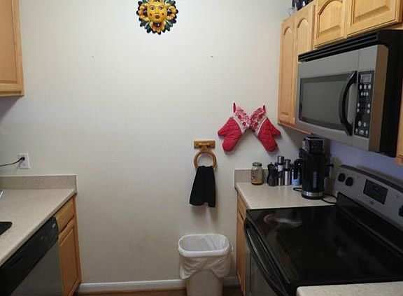 4th image of 12166 Metric Blvd 359 Austin Tx #78758