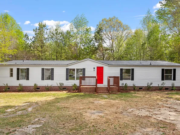 220 Maideline Ave, Sanford, NC 27332