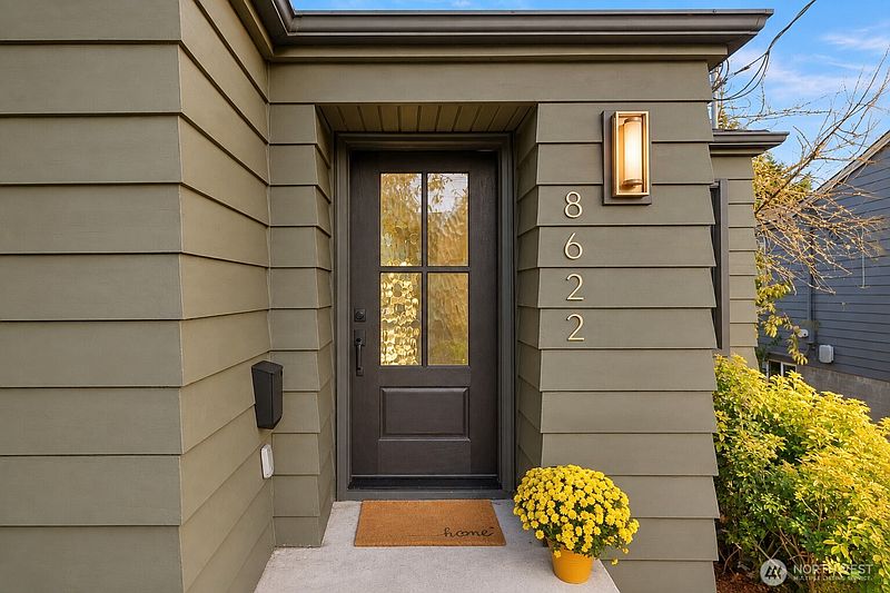 3rd image of 8622 17th Avenue NE