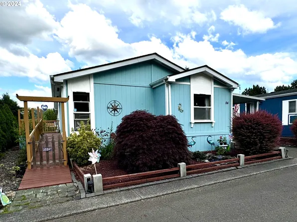 10400 SE Cook Ct Unit 84, Milwaukie, OR 97222
