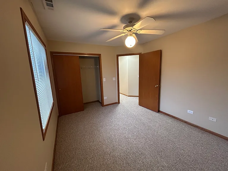 1361 Rock Run Dr #H — Photo 8