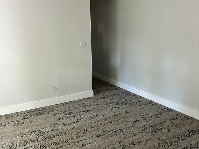 131 Wentworth Ave #131B — Photo 8