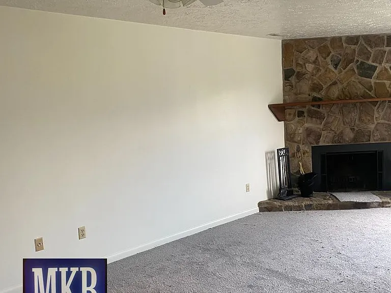 216 Dalewood Ave — Photo 5