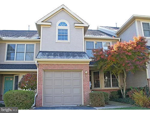 25 Benjamin Rush Ln Photo 1 25 Benjamin Rush Ln Photo 1