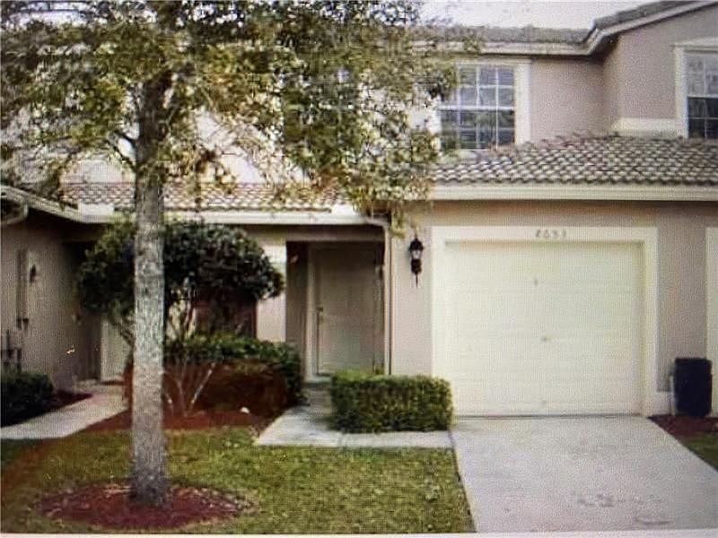 1st image of 8653 N Southgate Shores Cir