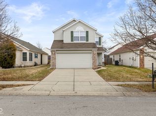 5655 Cheval Ln, Indianapolis, IN 46235