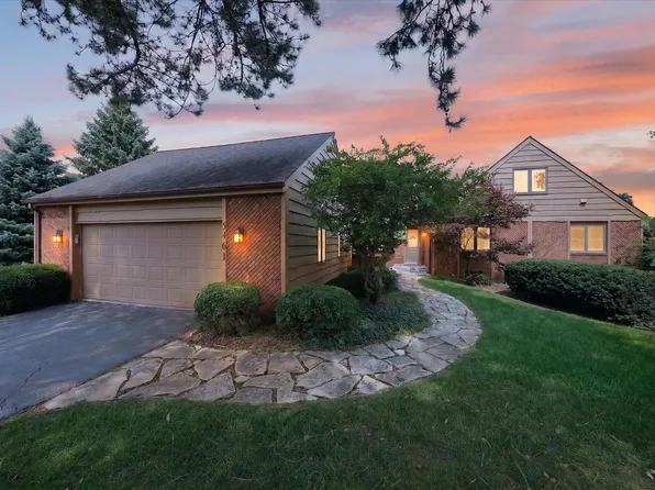 5461 Countryside Dr, Saline, MI 48176