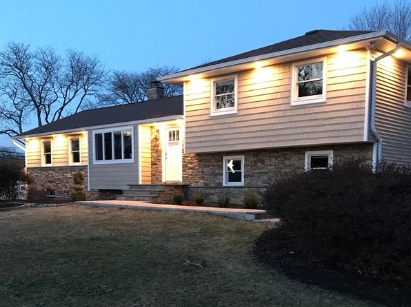 5 Nita St