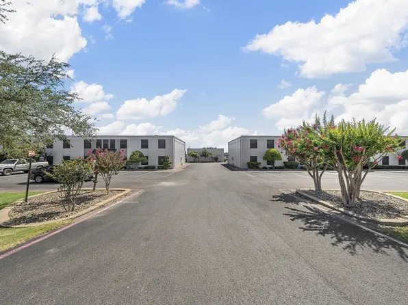 Brookside Apartments