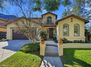 10 Boulder Ridge Ct, Azusa, CA 91702