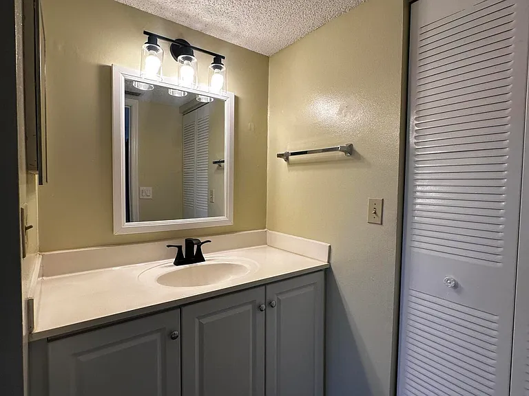 321 Olivewood Pl #121 — Photo 8