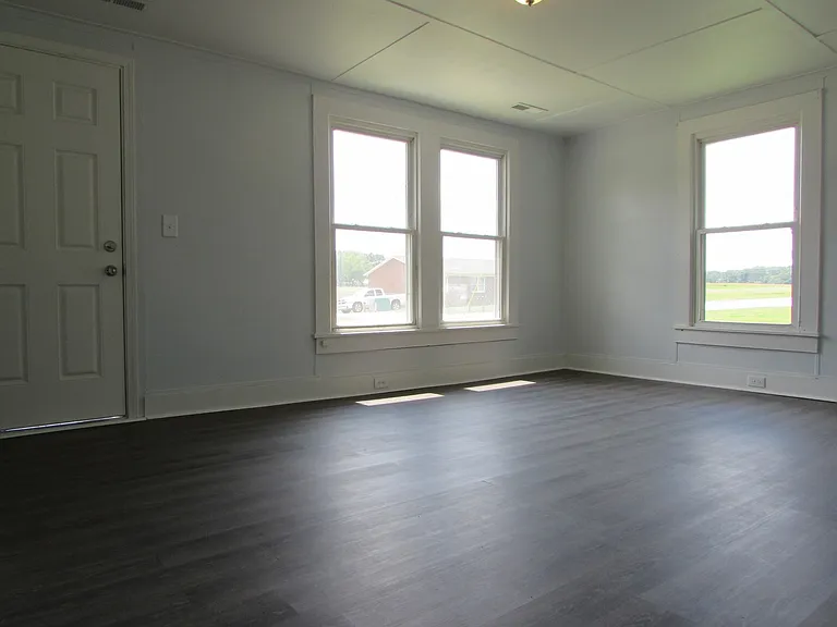 1740 Patterson St — Photo 2