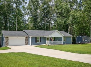 469 Ferry Bend Trl, Crossville, TN 38571