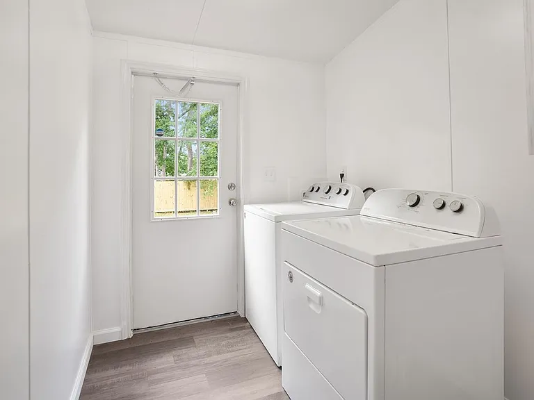 21950 Caney Dr — Photo 21