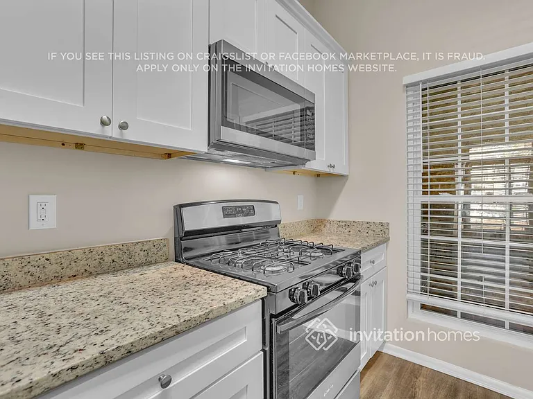 6405 Laurel Post Ct — Photo 8