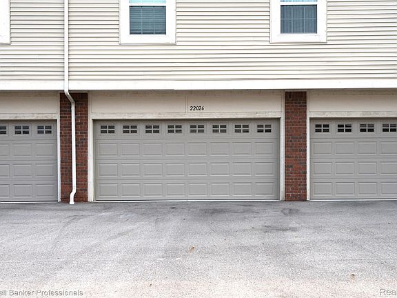 4th image of 22026 Andover Dr