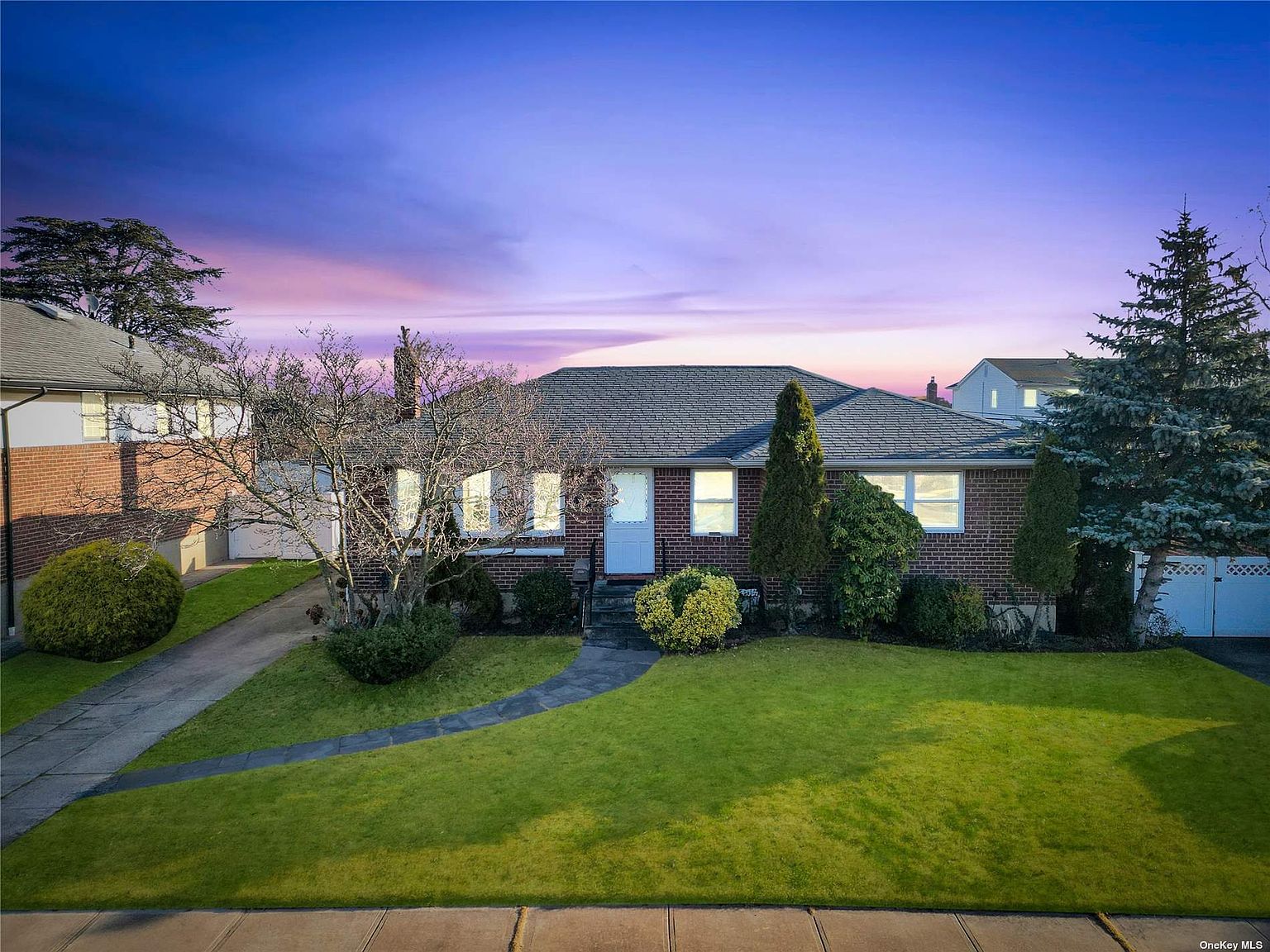 82 Shelly Drive, Bethpage, NY 11714 Zillow