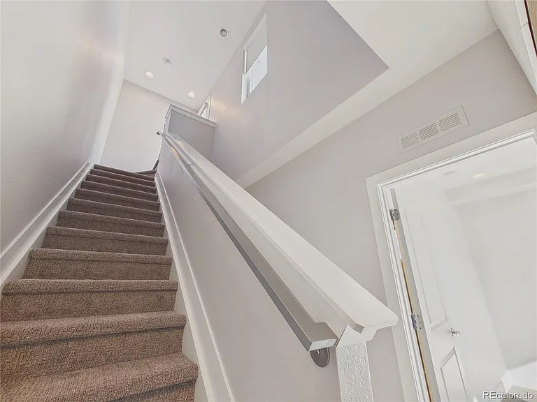 1632 Lowell Blvd #5 — Photo 28