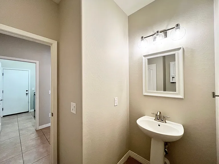 2936 E Tonto Dr — Photo 23