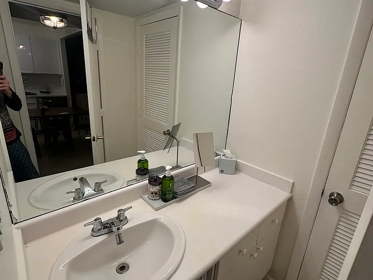 2301 Collins Ave #522 — Photo 25