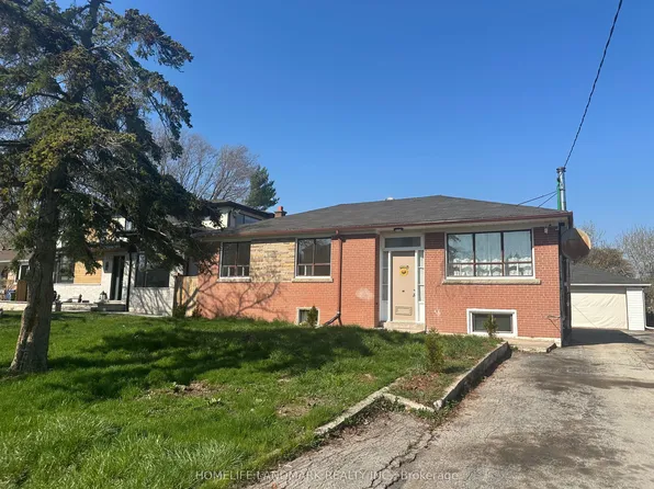 451 Sandmere Pl, Oakville, ON L6L 4G5