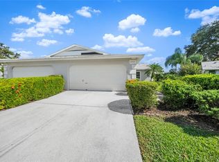 6052 Bonaventure Pl, Sarasota, FL 34243