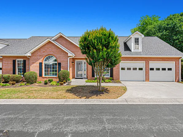 41 Somerset Ct, Hartwell, GA 30643