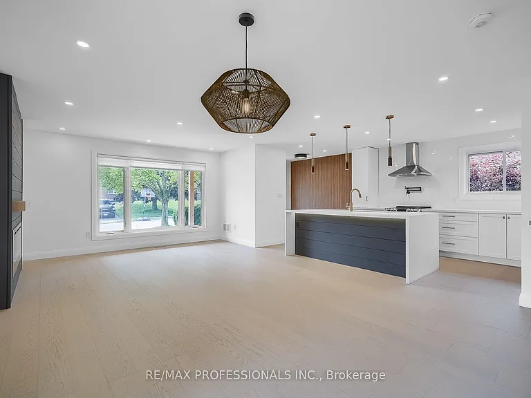 1481 Jefferson Rd — Photo 13